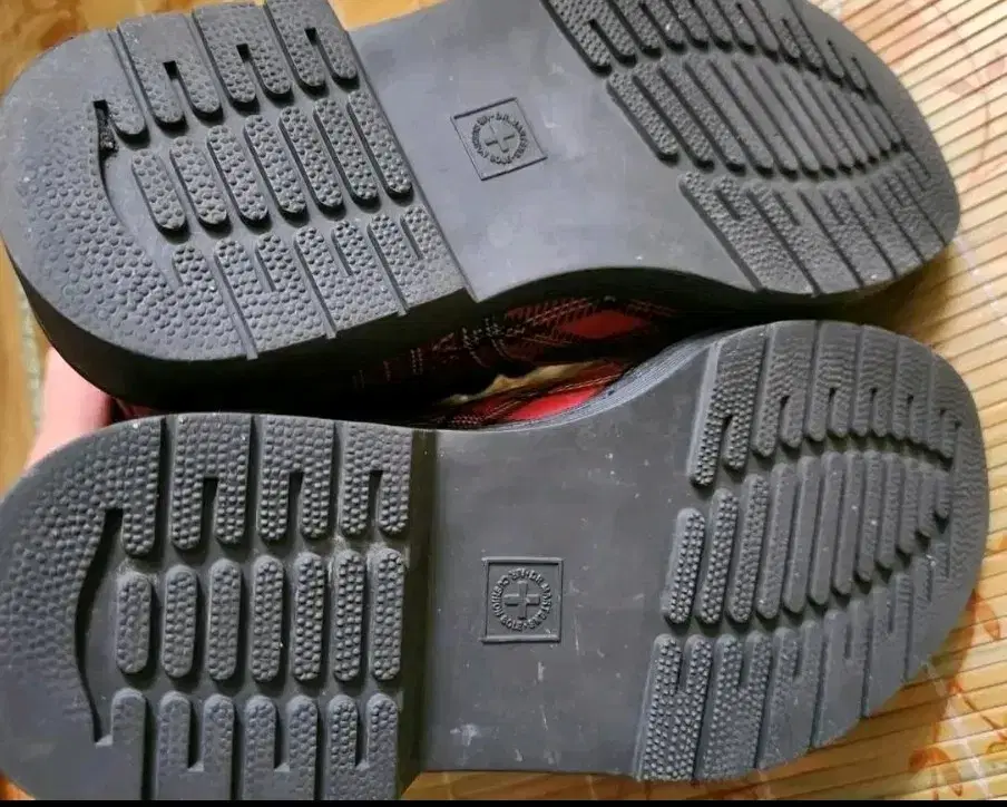 thumbnail-5